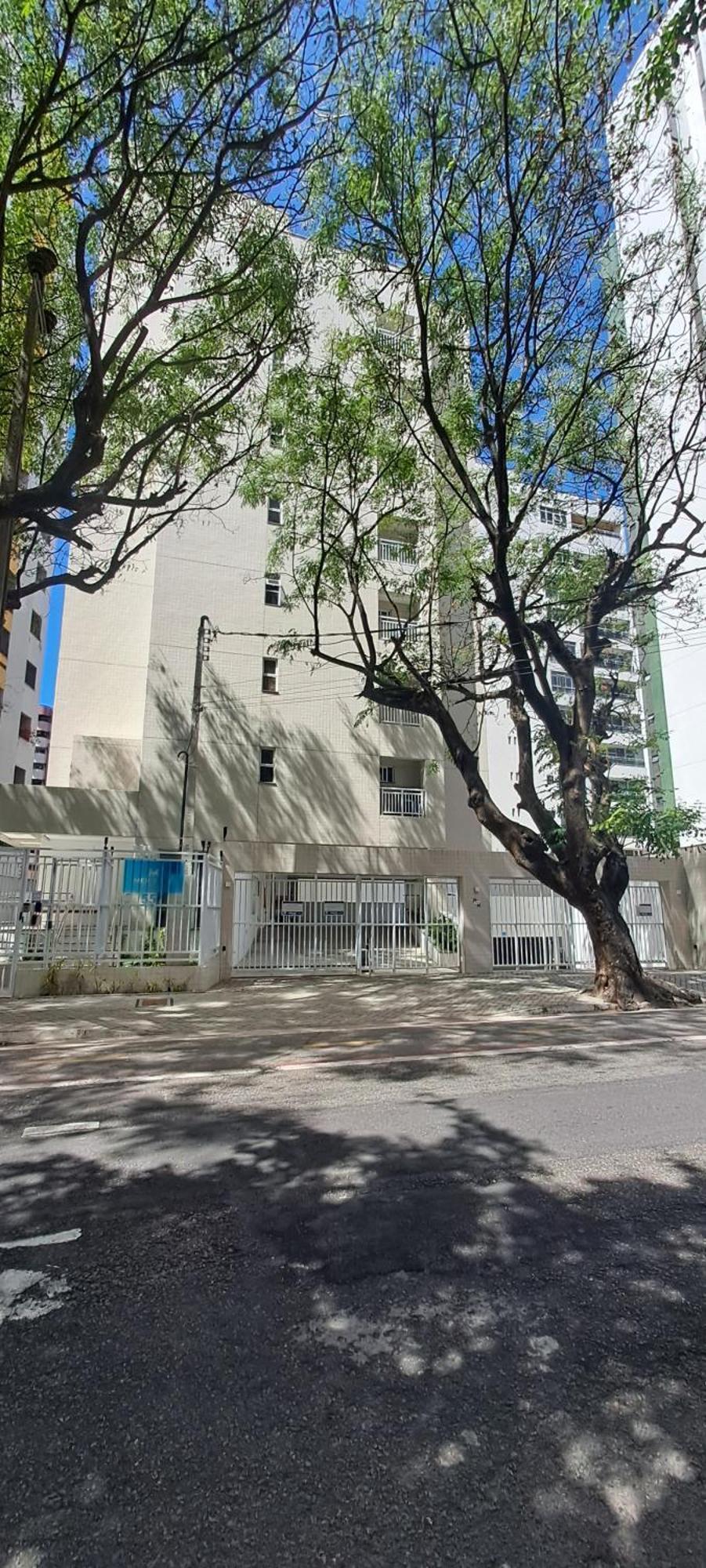Apartamento Inteiro Próximo à De Iracema *